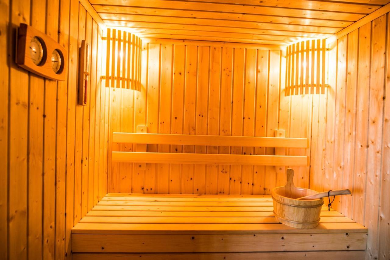 Winner Sriracha Serviced Apartment シーラーチャー エクステリア 写真