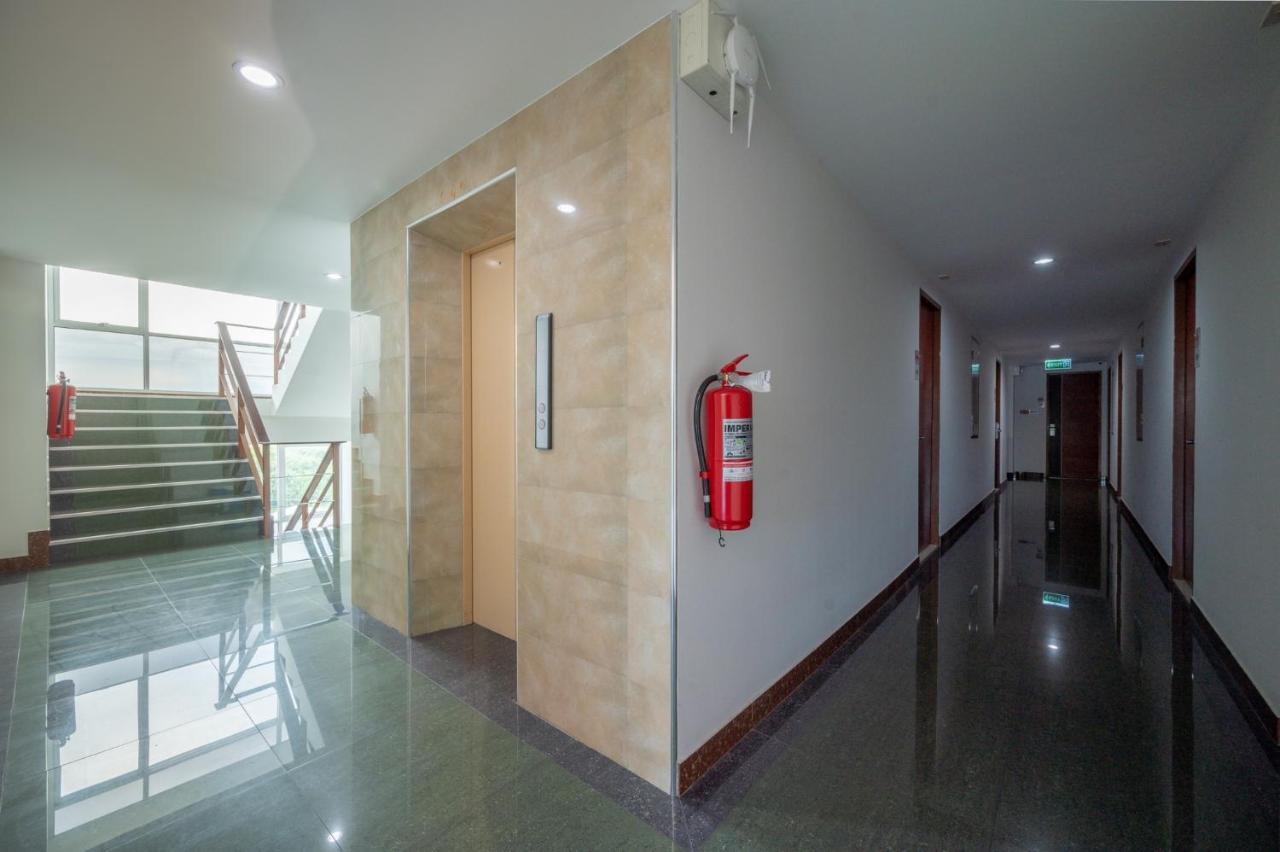 Winner Sriracha Serviced Apartment シーラーチャー エクステリア 写真